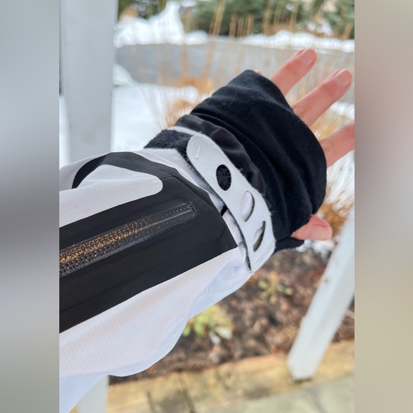 Matador White Black Waterproof Ski Snow Jacket - Picture 6 of 8